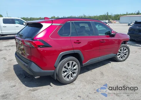 2023 Toyota Rav4 Xle Premium z USA, uszkodzony, nr VIN 2T3C1RFV6PW261589